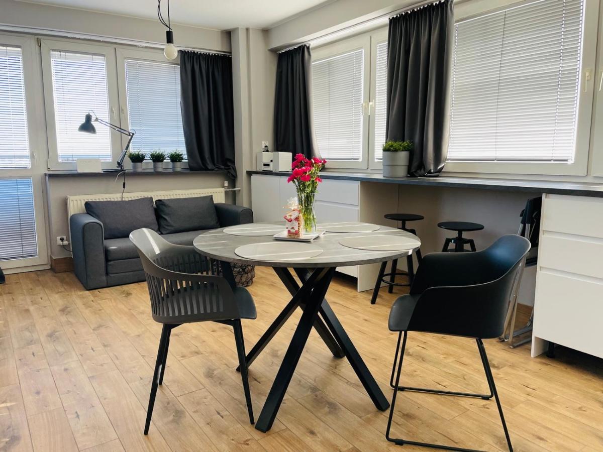Ferienwohnung Chmielna Warschau Exterior foto