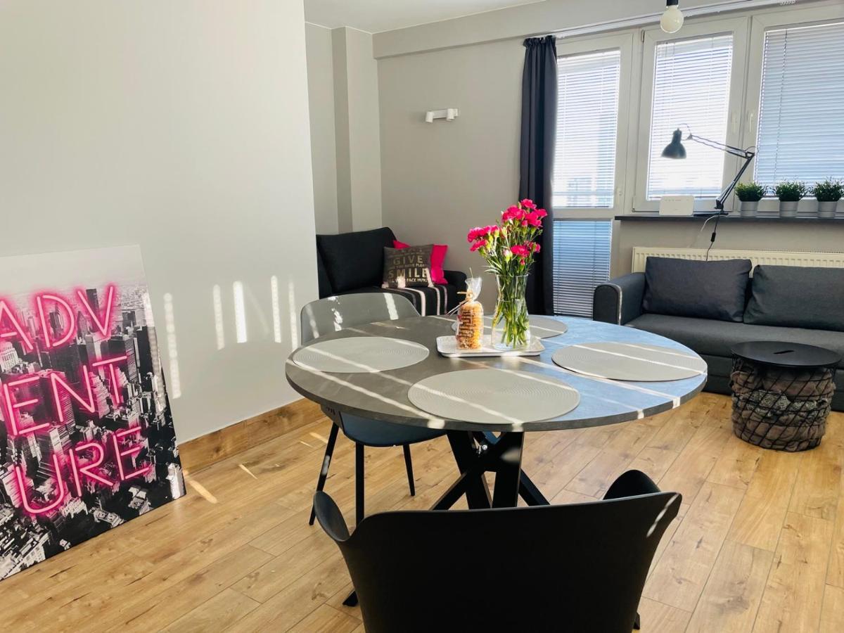 Ferienwohnung Chmielna Warschau Exterior foto