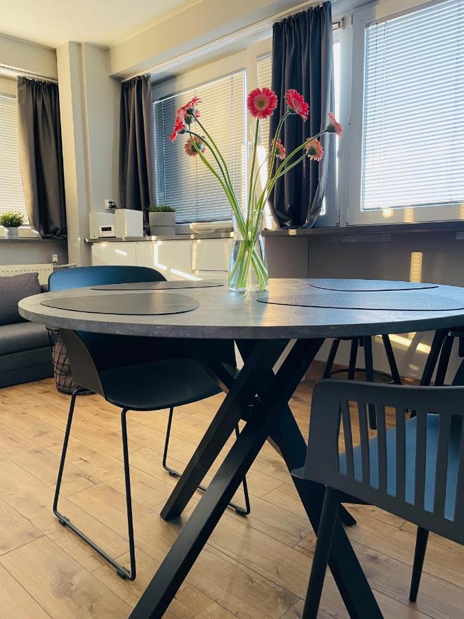 Ferienwohnung Chmielna Warschau Exterior foto